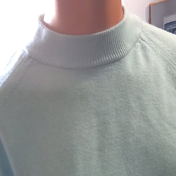 Vintage Tight knit Turtle neck Turquoise Top size M in mint condition. - Picture 2 of 5
